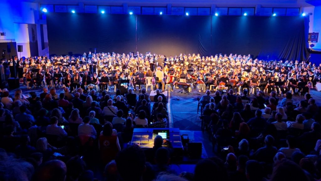 Μουσικό Σχολείο Άρτας – Συμμετοχή στο Φεστιβάλ Καβάλας για τον Μίκη Θεοδωράκη 